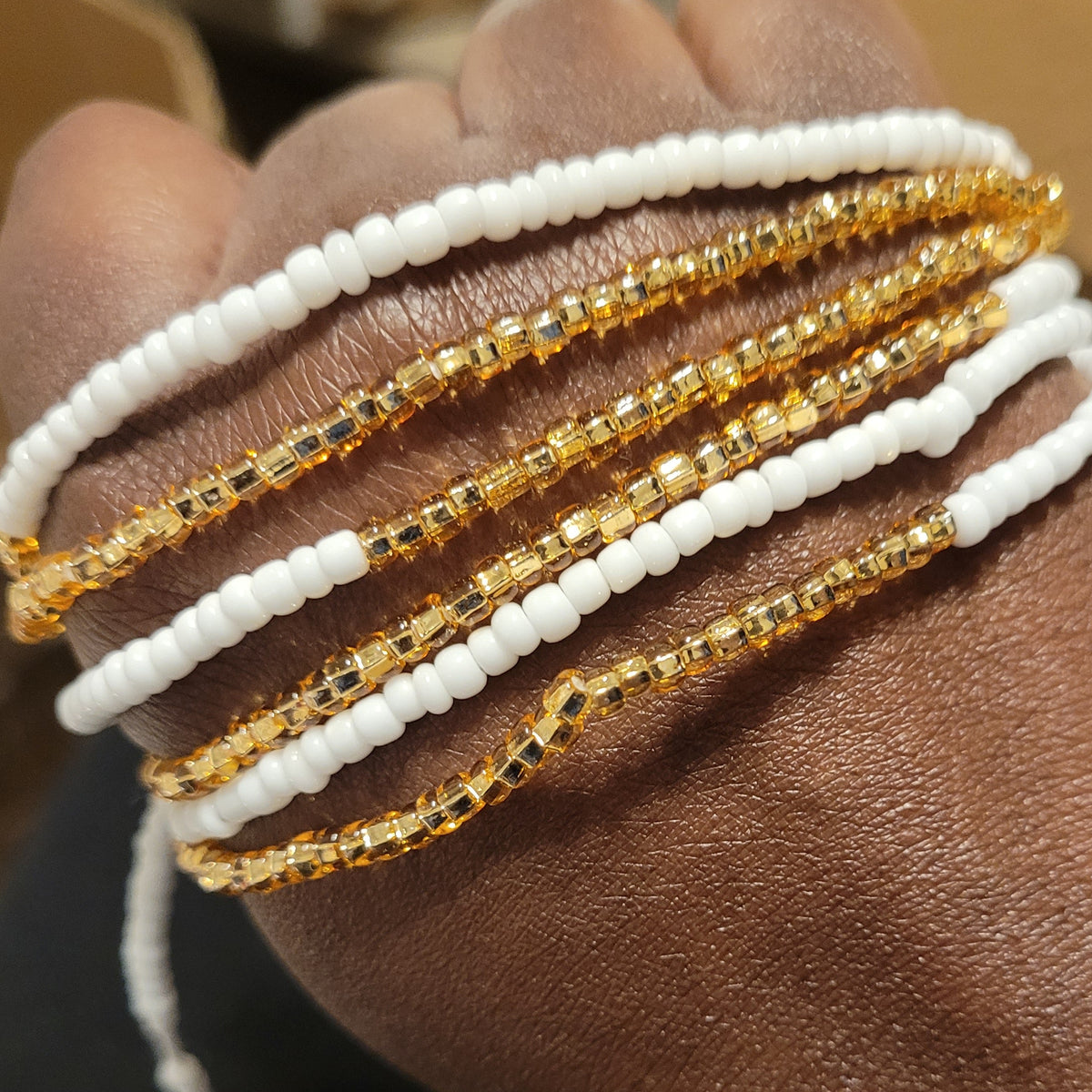 Aminatha beads